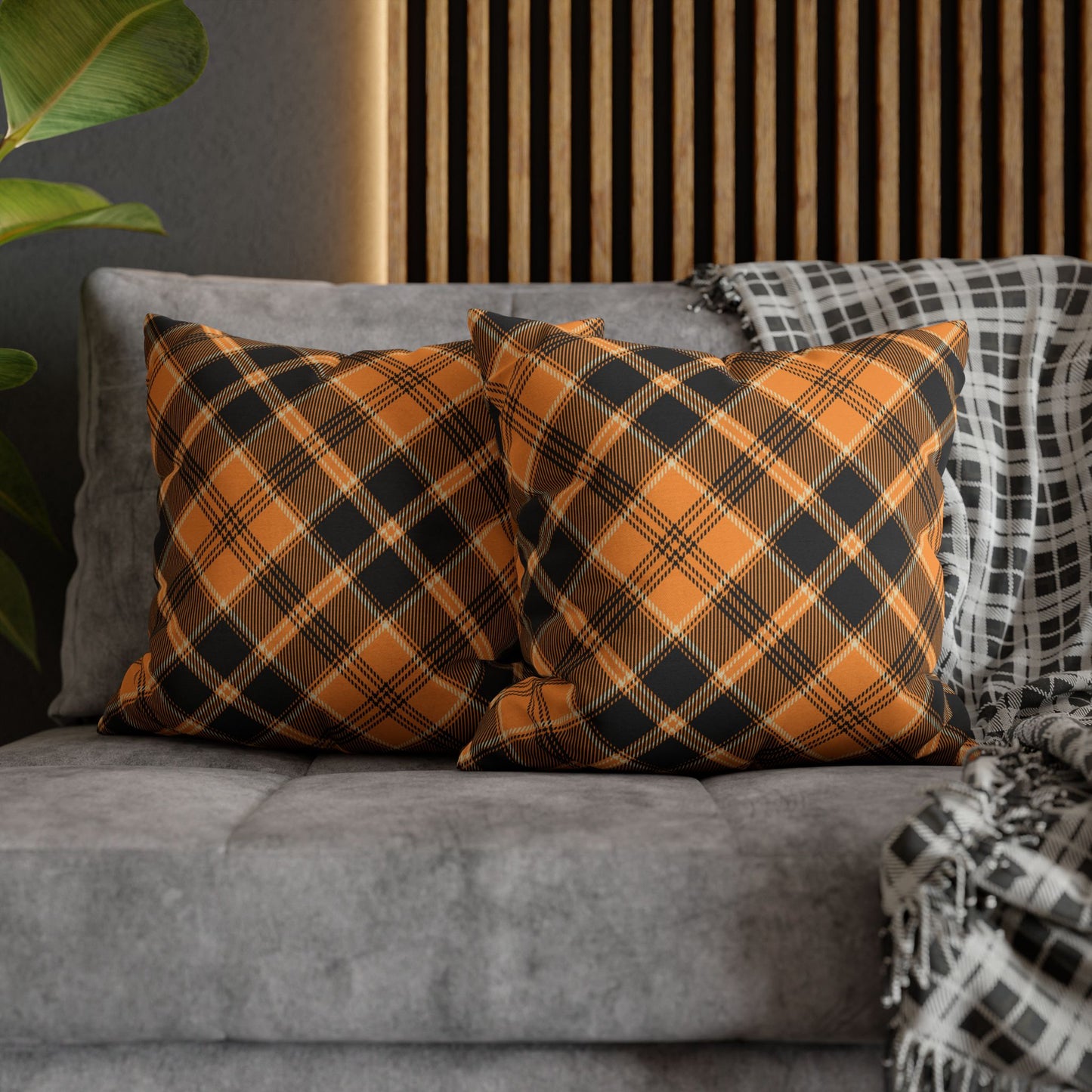 Halloween Plaid Pillow Cover (no insert) - Multiple Sizes (14"x14", 16"x16", 18"x18", 20"x20") Autumn Fall Plaid Pillowcase, Halloween Home Decor, Seasonal Cushion Cover, Perfect for Thanksgiving and Fall Decor, Home Gift for Halloween