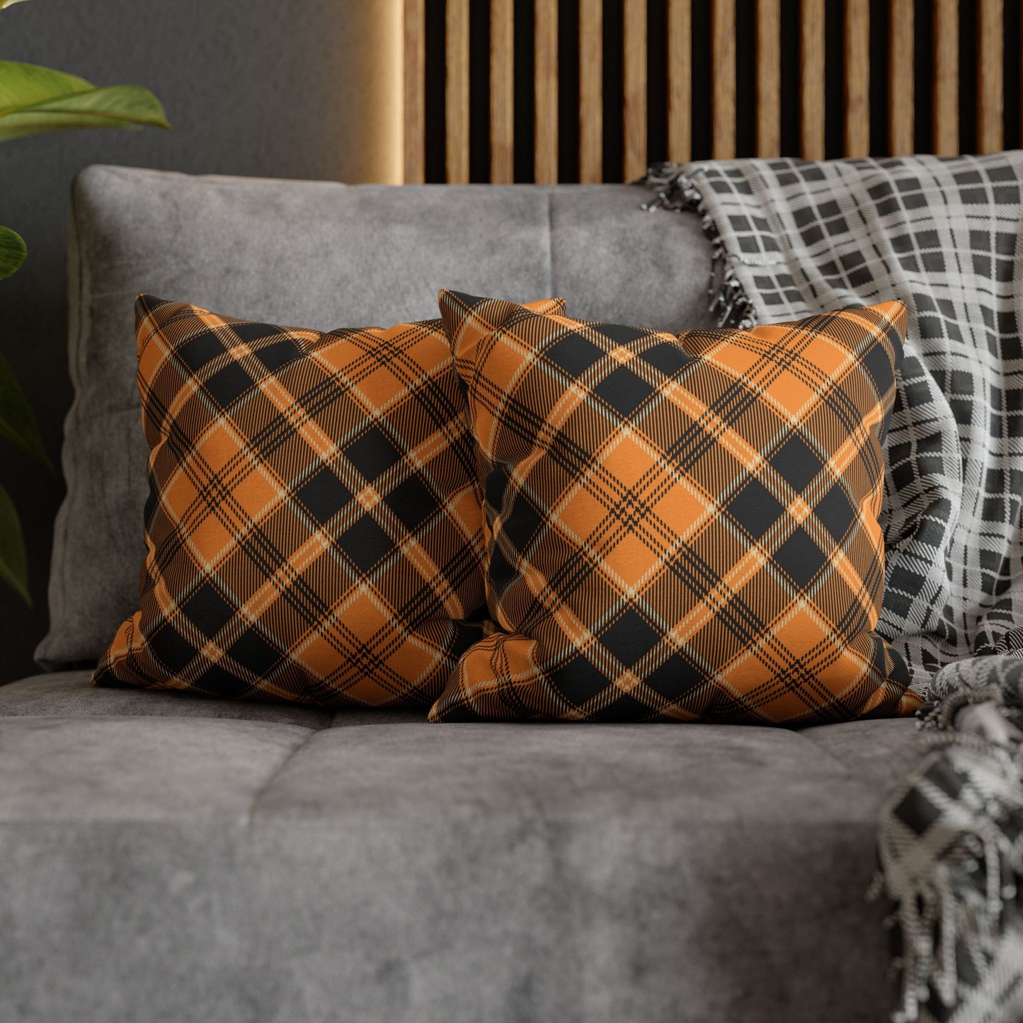 Halloween Plaid Pillow Cover (no insert) - Multiple Sizes (14"x14", 16"x16", 18"x18", 20"x20") Autumn Fall Plaid Pillowcase, Halloween Home Decor, Seasonal Cushion Cover, Perfect for Thanksgiving and Fall Decor, Home Gift for Halloween