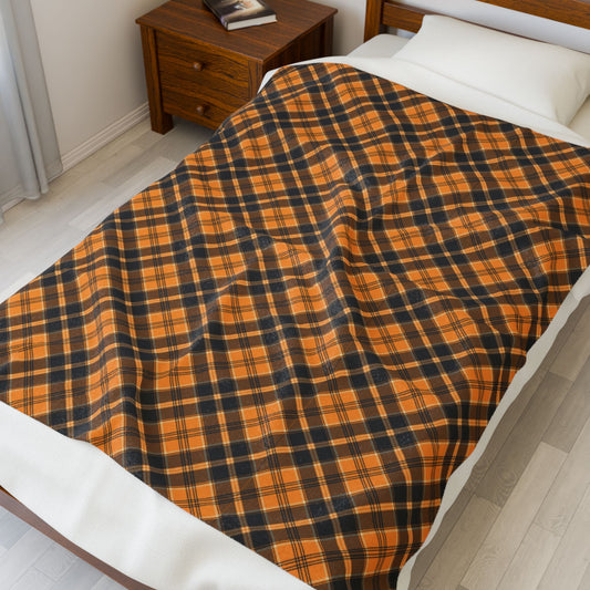 Halloween Plaid Velveteen Plush Blanket - Multiple Sizes (30"x40", 50"x60", 60"x80") Warm Throw for Fall Decor, Perfect Gift for Home, Halloween & Thanksgiving Throw Blanket