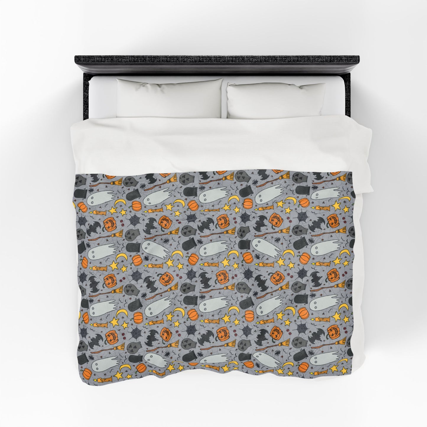Halloween Fun Blanket - Multiple Sizes (30"x40", 50"x60", 60"x80") Spooky Ghosts Plush Blanket - Halloween Cozy Throw, Fall Decor, Kids Halloween Gift, Soft Blanket for Movie Nights, Cute Ghost Blanket