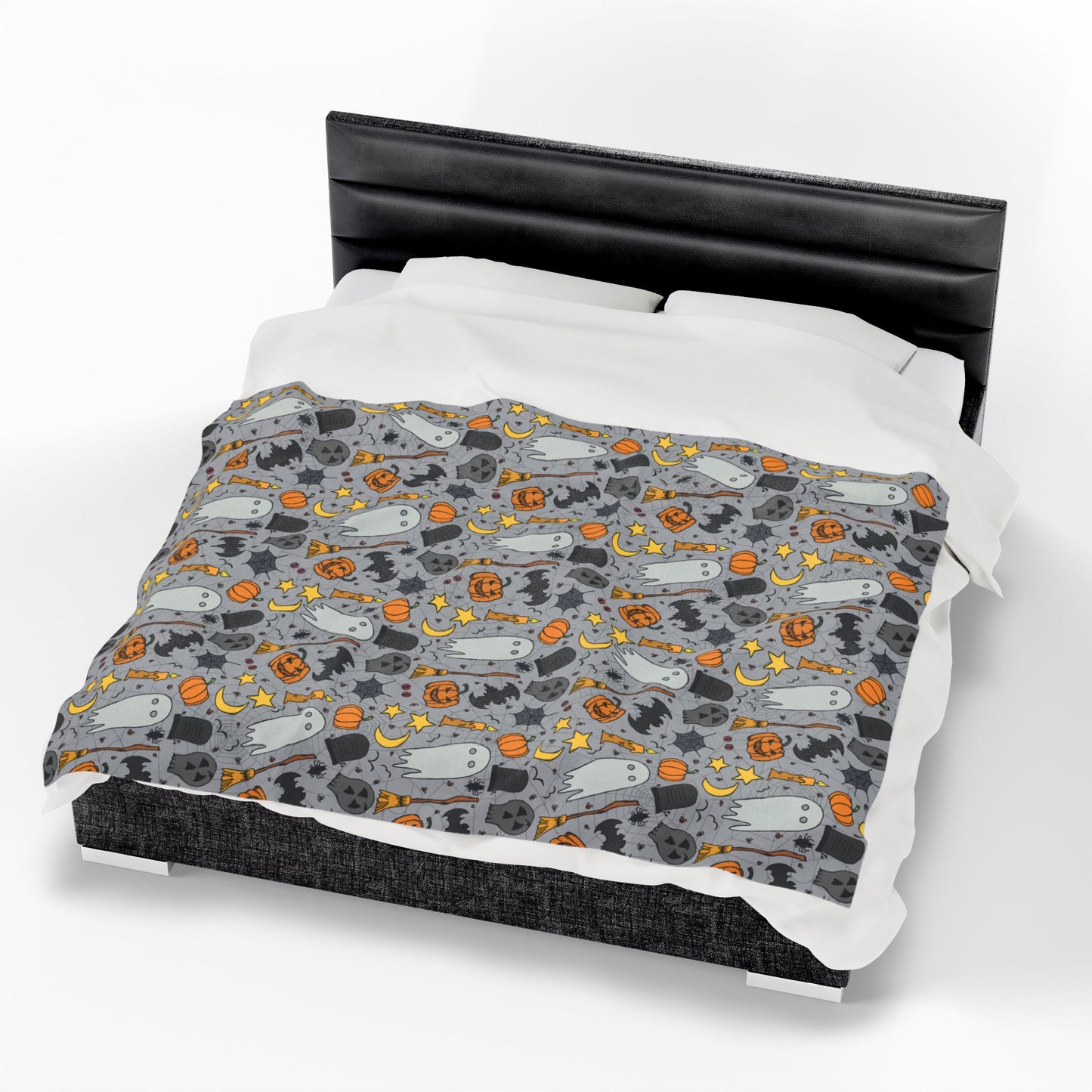 Halloween Fun Blanket - Multiple Sizes (30"x40", 50"x60", 60"x80") Spooky Ghosts Plush Blanket - Halloween Cozy Throw, Fall Decor, Kids Halloween Gift, Soft Blanket for Movie Nights, Cute Ghost Blanket